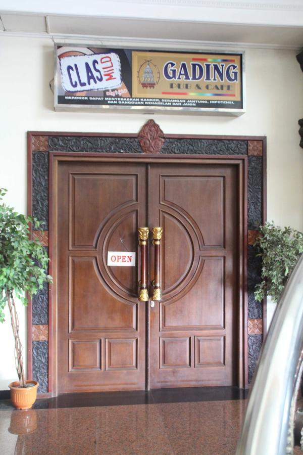Mega Bintang Sweet Hotel Cepu Exterior photo
